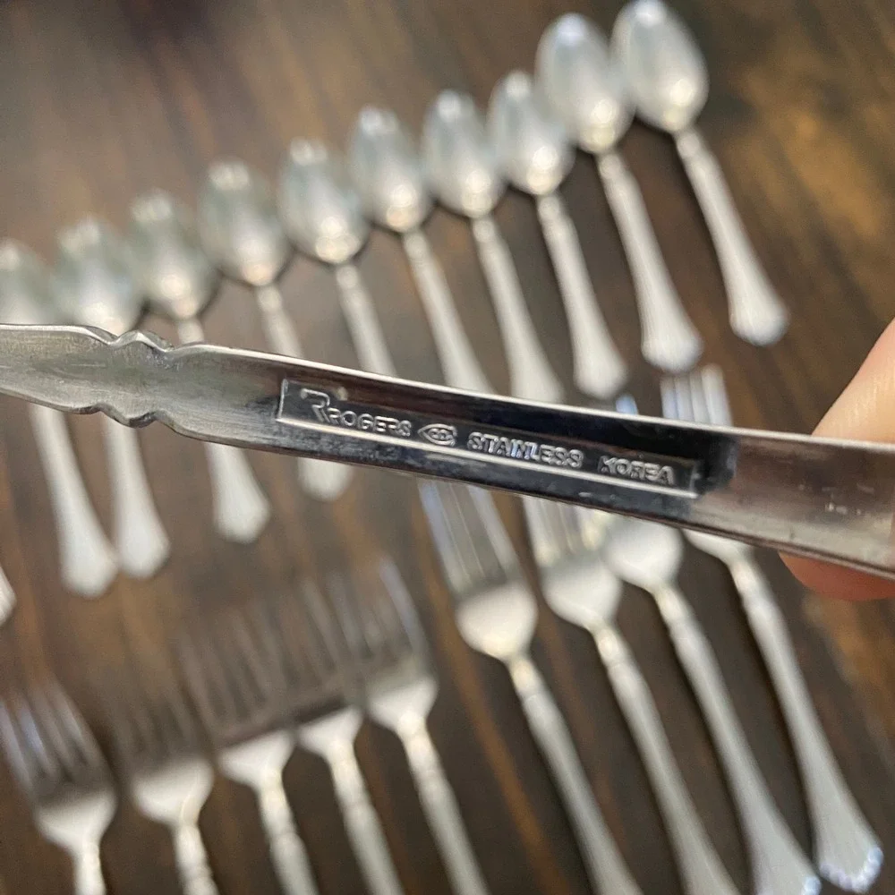 Rogers Stainless Korea Flatware Set 22pc Fluted Fan Handle Spoons Forks Lot